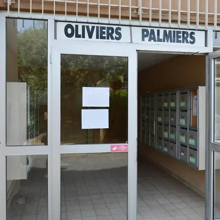 Antibes, 2 Pieces, 4 Personnes - Fr-1-252-147 *
